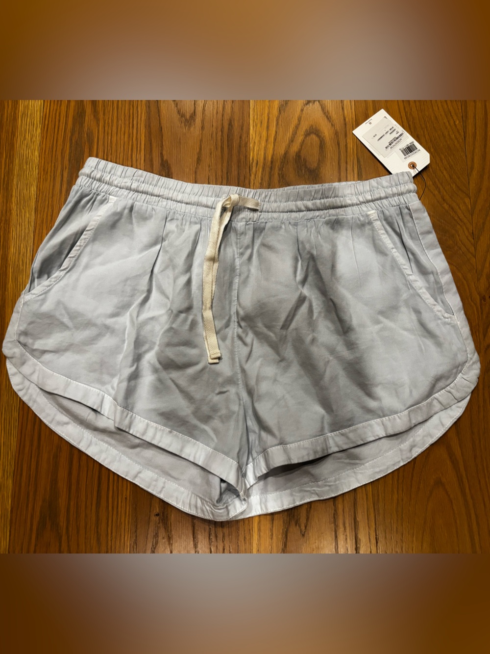 NWT Billabong shorts